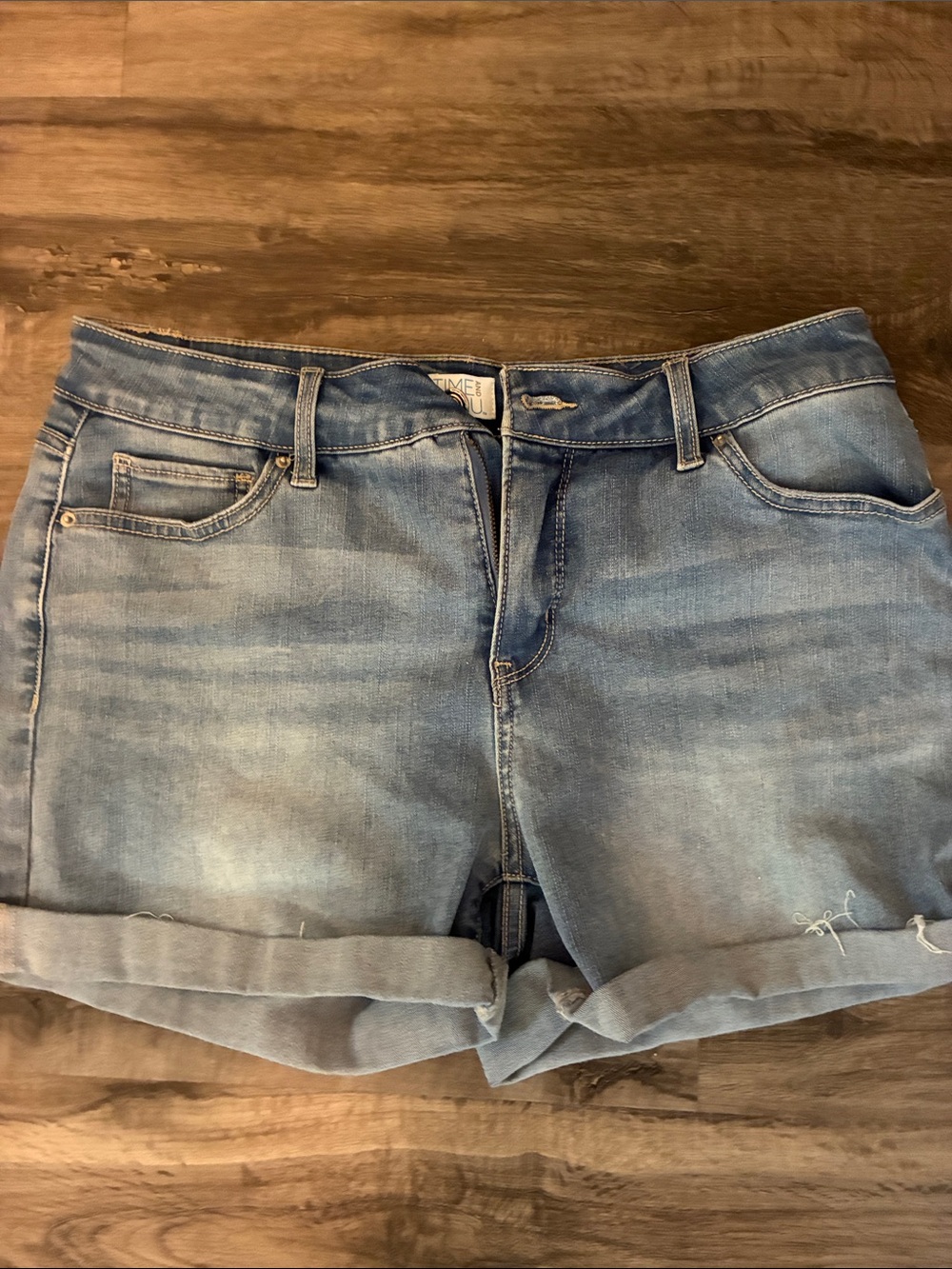 Time and Tru Light Blue Rolled Cuff Denim Shorts